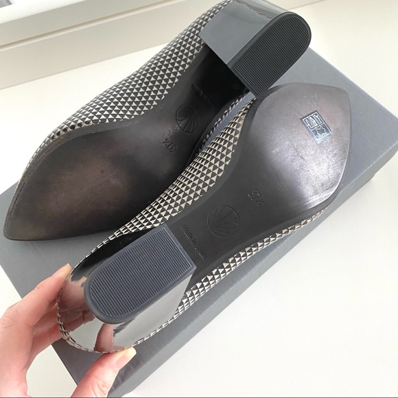 Coclico Jordan Heels - Picture 3 of 9